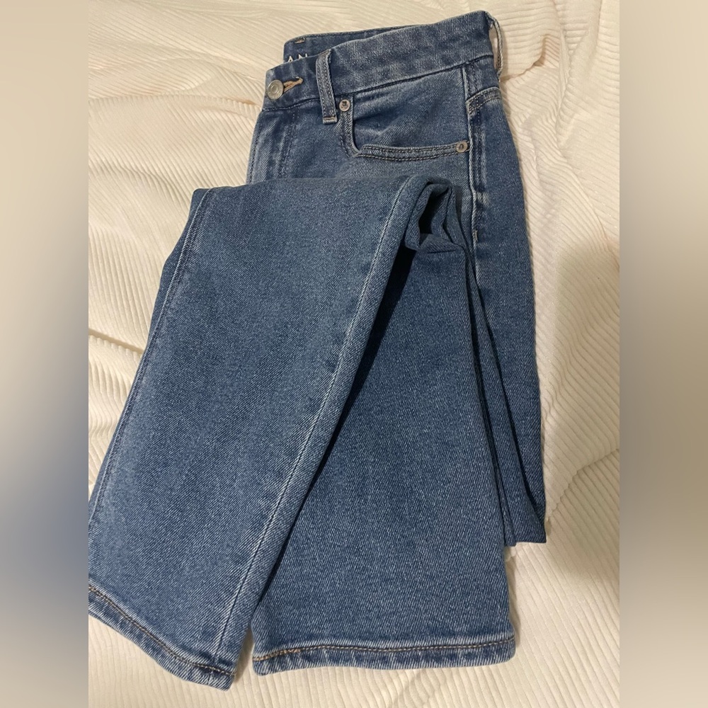 American eagle curvy mom Jean